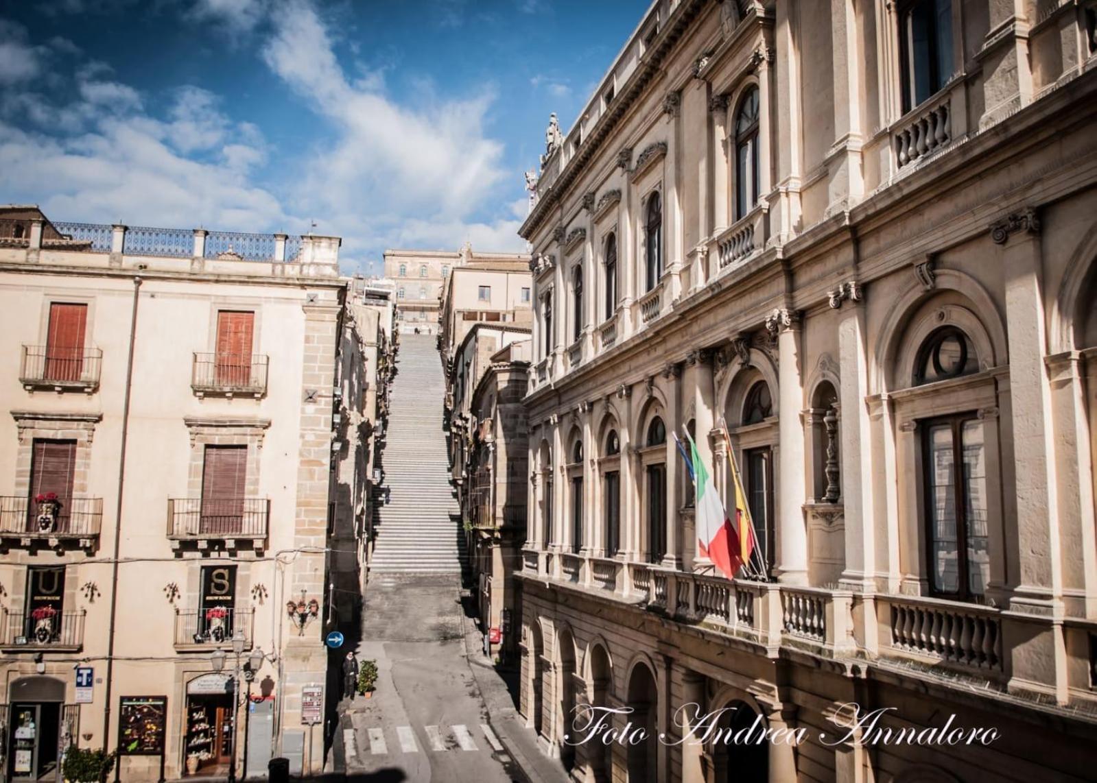 Al Quarantuno Apartment Caltagirone Bagian luar foto