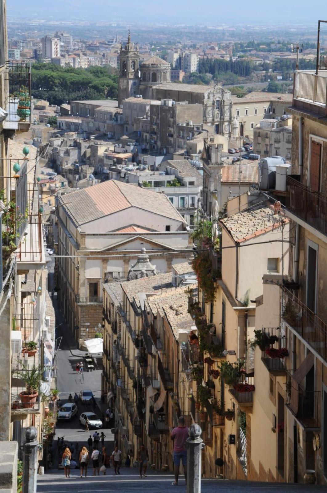Al Quarantuno Apartment Caltagirone Bagian luar foto