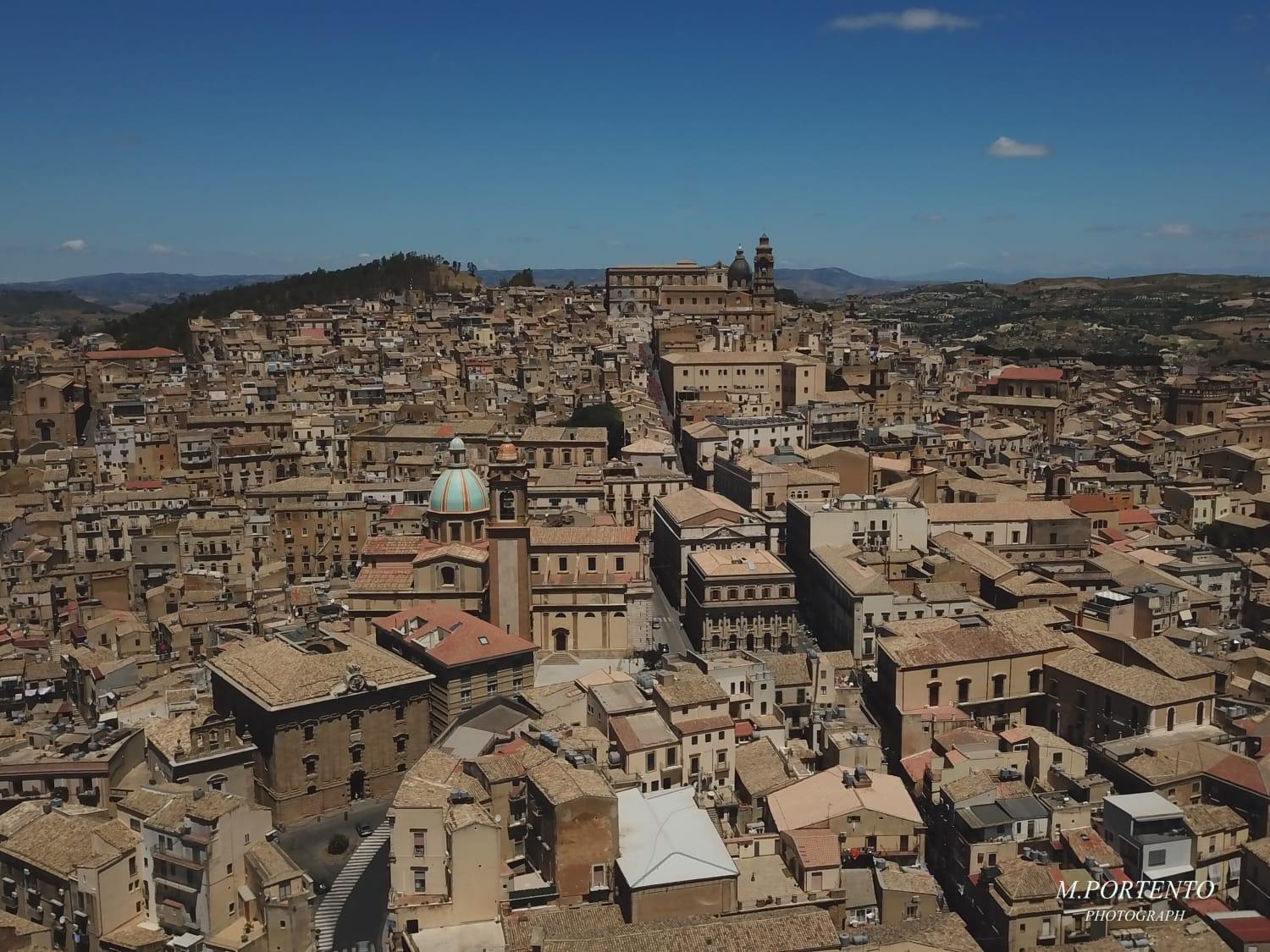 Al Quarantuno Apartment Caltagirone Bagian luar foto